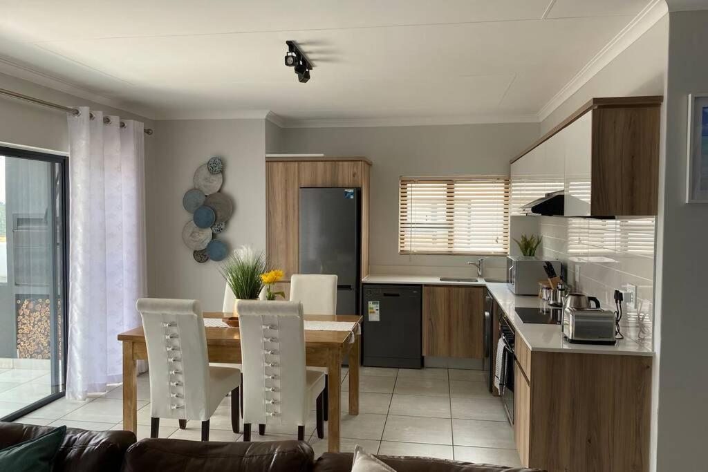 Penthouse 172 At The Blyde Crystal Lagoon Apartment Pretoria Exterior photo